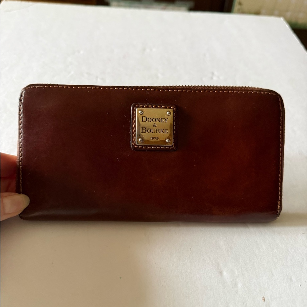 Dooney Bourke Brown Soft Leather Zip Around Clutch
